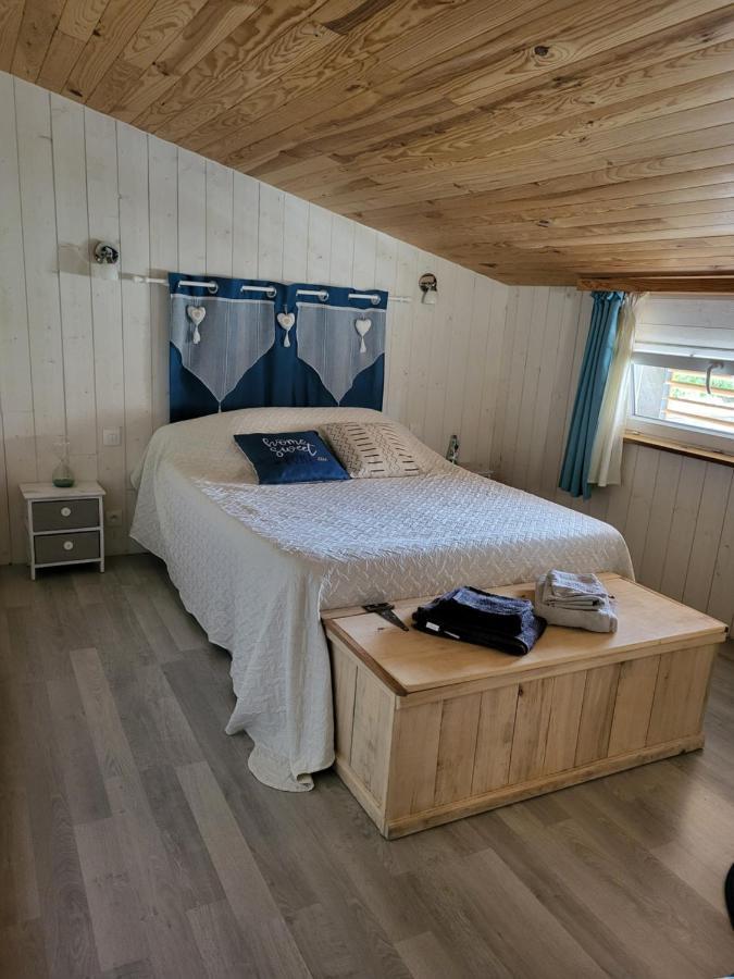 Chambre D'Hotes Le Chat Botte Espedaillac Ngoại thất bức ảnh